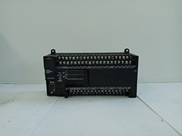 歐姆龍plc